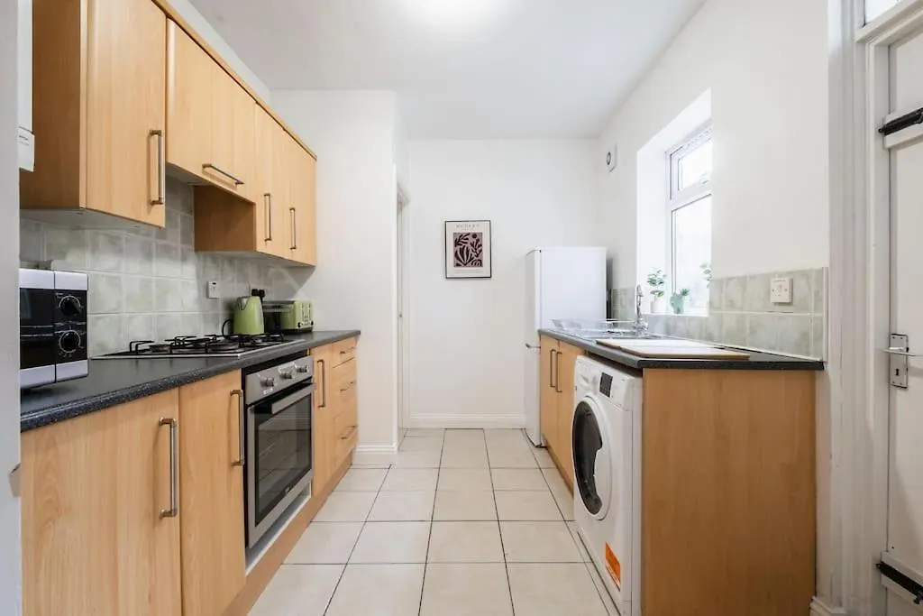 Апартаменты Cosy Flat,Great Location&Parking Ньюкасл-апон-Тайн