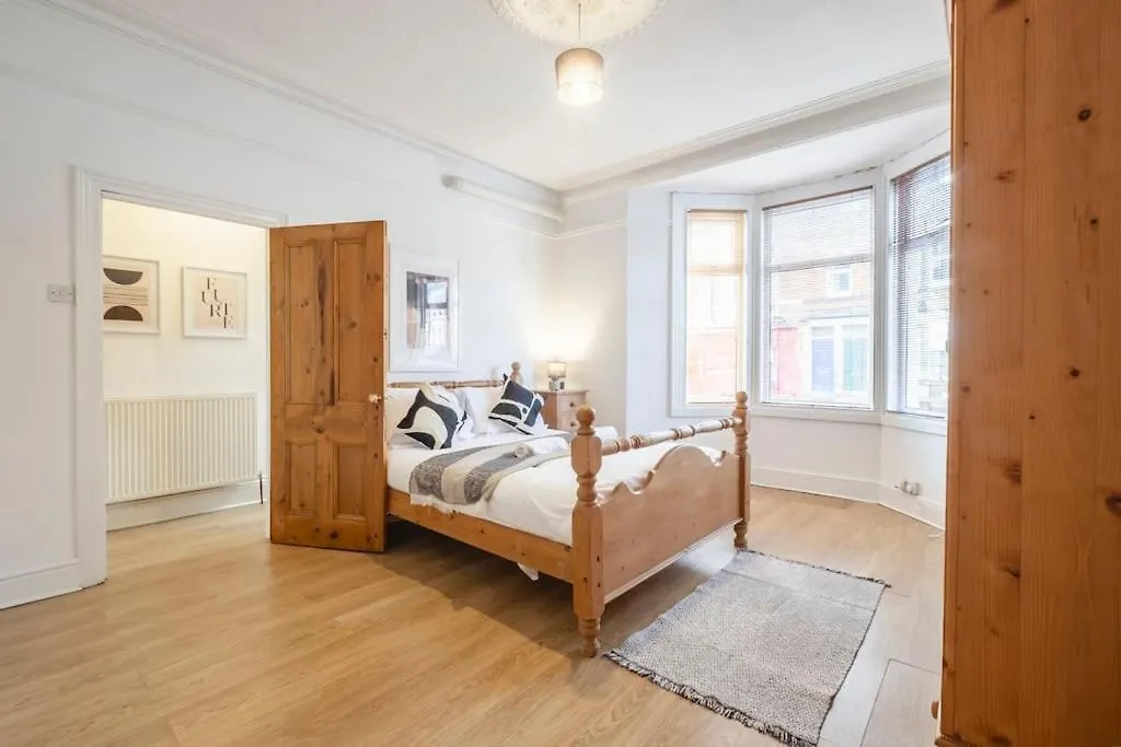 Апартаменты Cosy Flat,Great Location&Parking Ньюкасл-апон-Тайн Великобритания