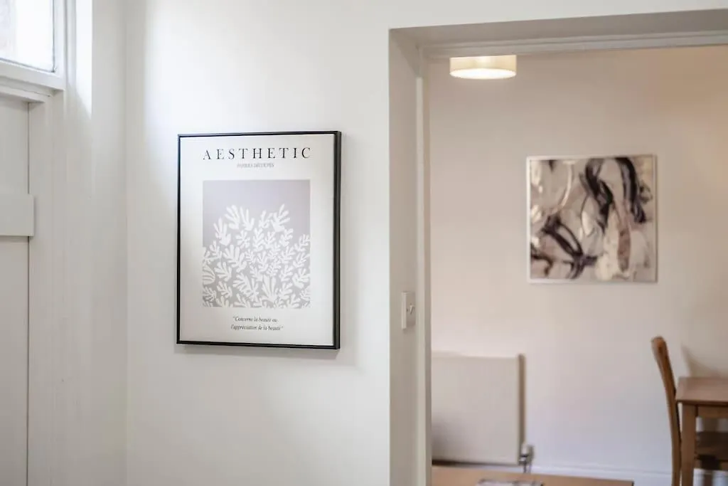Апартаменты Cosy Flat,Great Location&Parking Ньюкасл-апон-Тайн